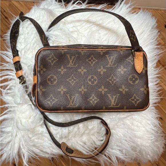🤎Louis Vuitton🤎 Authenticated Monogram Marly Bandouliere Shoulder Cross … - Picture 4 of 13